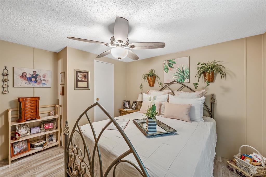 Lakeway Harbor - Residential