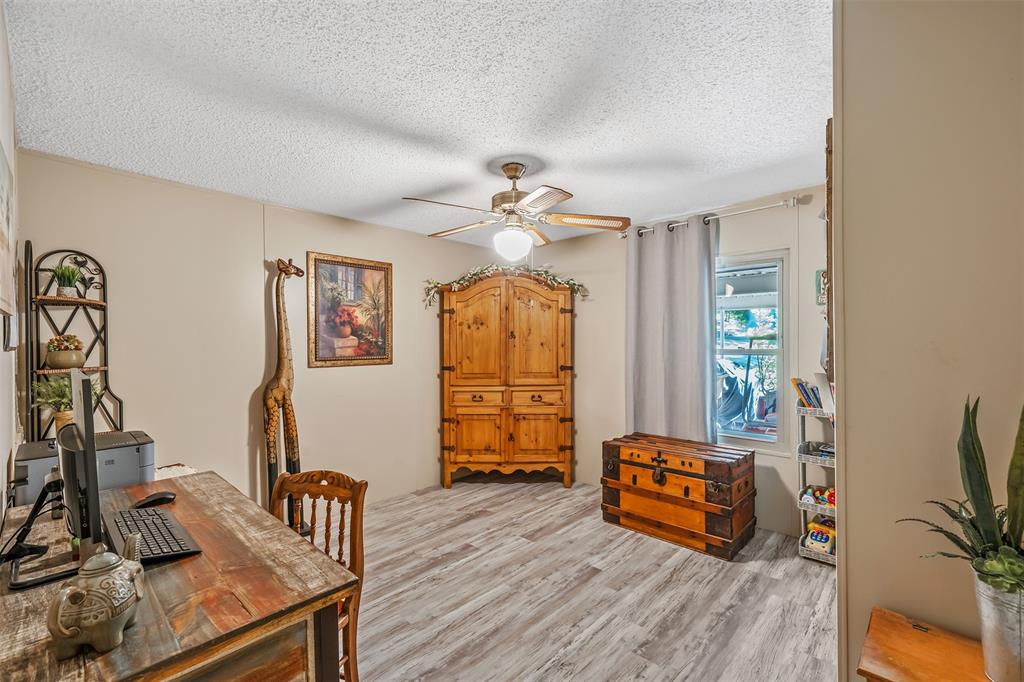 Lakeway Harbor - Residential