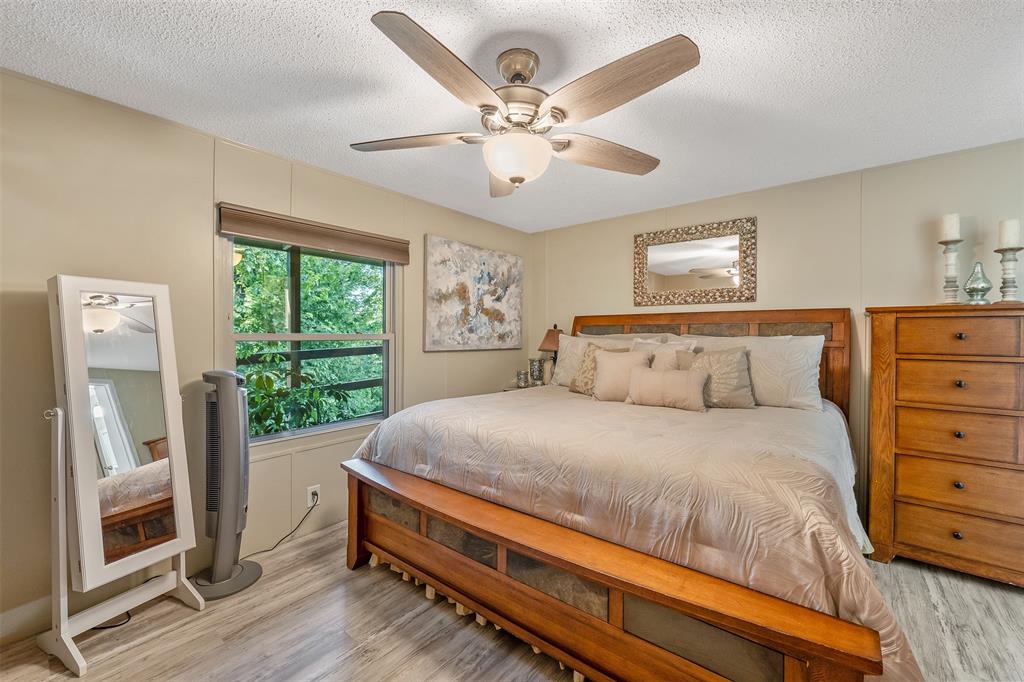 Lakeway Harbor - Residential