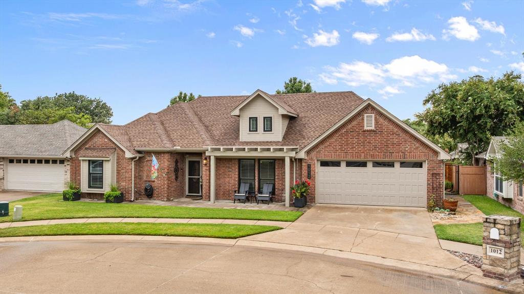 1012 Hayden Court