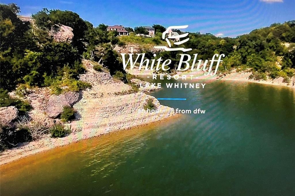 White Bluff #32 - Land