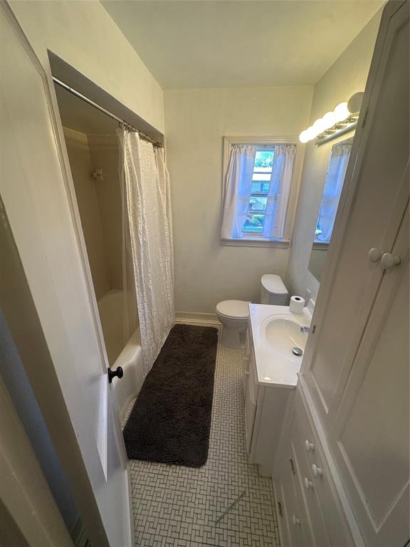 Bordeaux Village Condos - Residential Lease