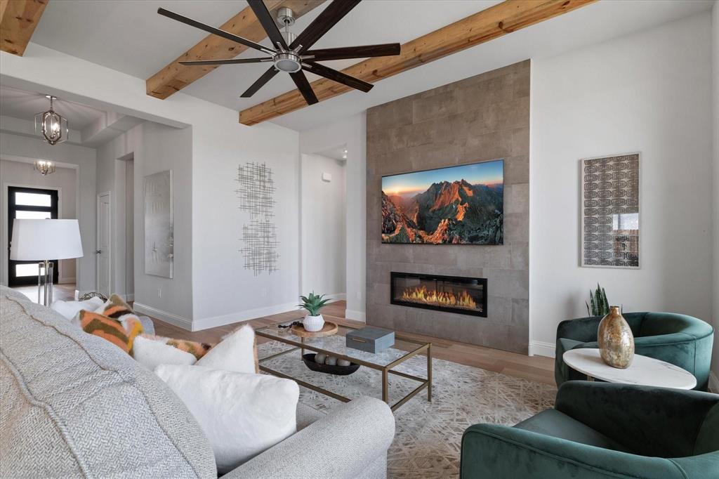 3912 Felicity Lane