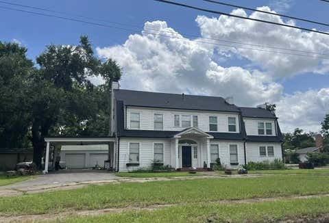 Photo of 602 E 9th Street, Bonham, TX 75418 (MLS # 21341034)