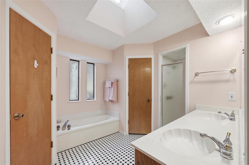 Rustic Oaks Ph Three - Residential