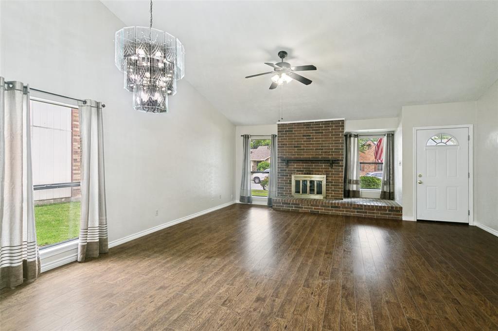 1305 Thoreau Lane