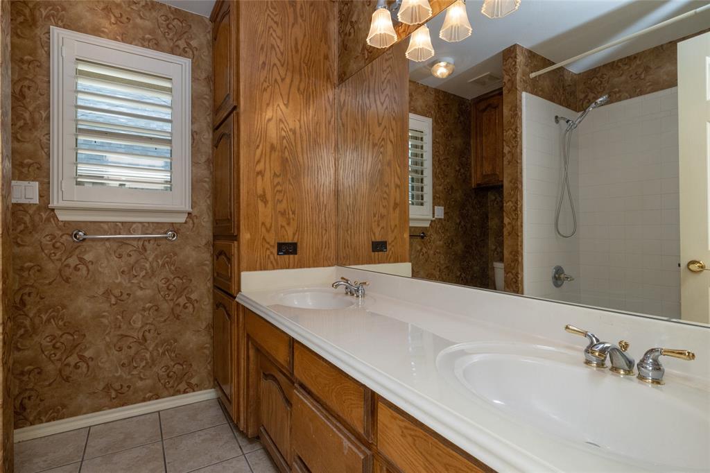 Lost Creek Hollow Add - Residential