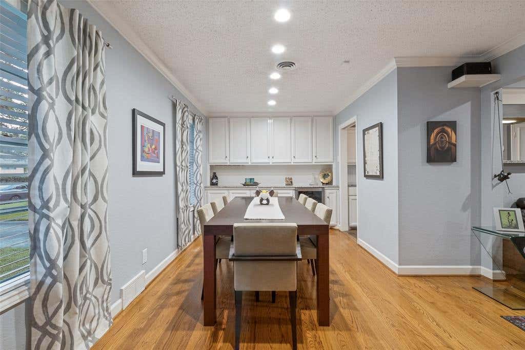 Photo of 10615 Longmeadow Drive, Dallas, TX 75238 (MLS # 21339850)