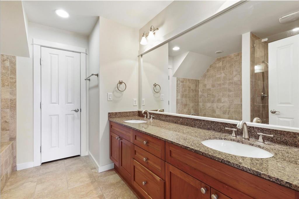 Uptown Thomas Condo Bldg 3 - Residential Lease