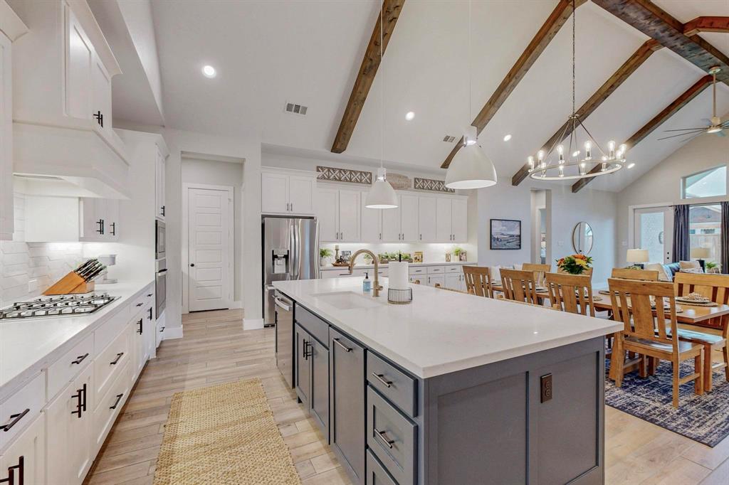 2801 Capitol Place