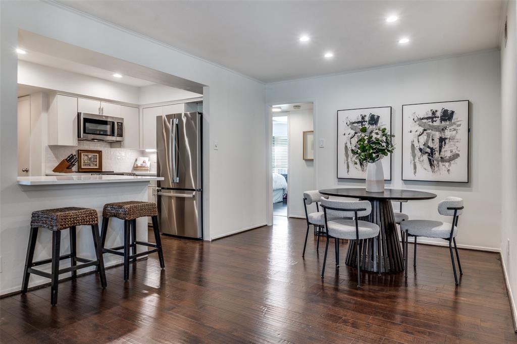 6020 Birchbrook Drive 210