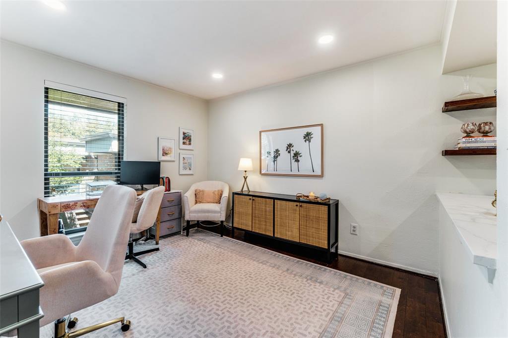 Danbury Condo Bldg D - Residential