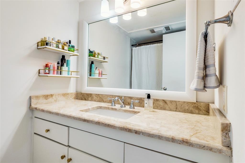 Danbury Condo Bldg D - Residential