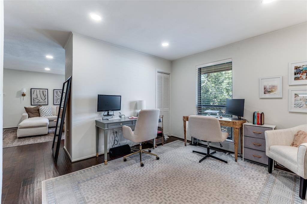 Danbury Condo Bldg D - Residential