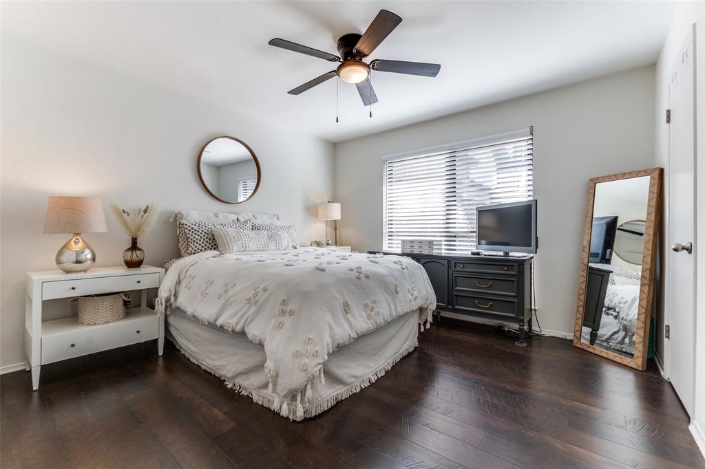 Danbury Condo Bldg D - Residential