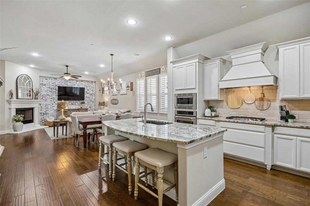 5125 Kentwood Drive