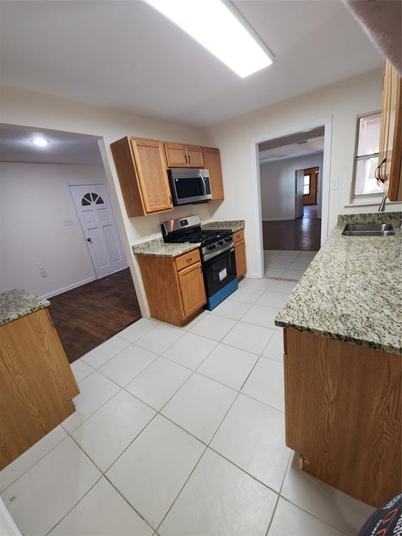 Vought Manor 04 - Residential