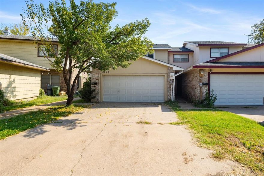 MOVE-IN SPECIAL: HALF OFF FIRST MONTH! SECTION 8 APPROVED – HOUSING VOUCHERS ACCEPTED

Located in the highly regarded HEB ISD school district, this home offers convenient access to Highway 183 and 121, making commutes to Dallas, Fort Worth, and DFW Airport quick and easy. Nearby you’ll find parks, shopping, dining, and entertainment options.

Spacious 3-bedroom, 2.5-bath home with 2-car garage in a desirable Bedford neighborhood. Bright, open floor plan with brand-new kitchen appliances flowing into dining and living areas—perfect for entertaining. Upstairs features generously sized bedrooms, including a primary suite with private bathroom. Backyard offers space to relax, garden, or host gatherings.

Lease: 15 months to align with school calendar. Conveniently located near top-rated schools, parks, shopping, dining, major highways, and easy commute to Dallas, Fort Worth, and DFW Airport.