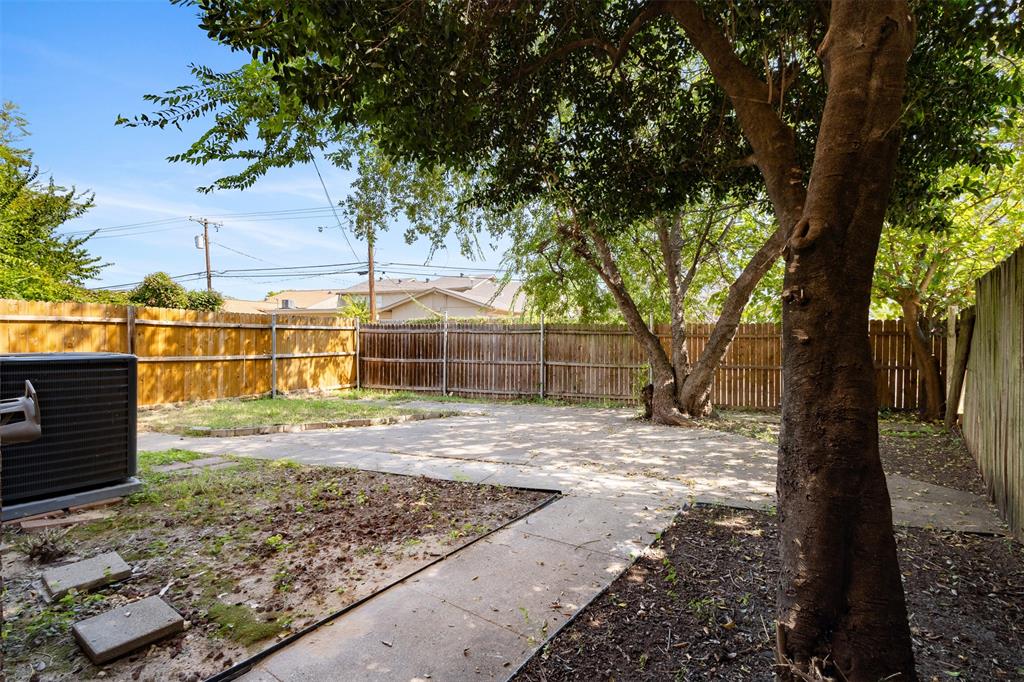 Shady Brook Twnhs Add - Residential Lease