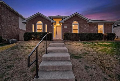 4557 Highridge Drive The Colony TX 75056