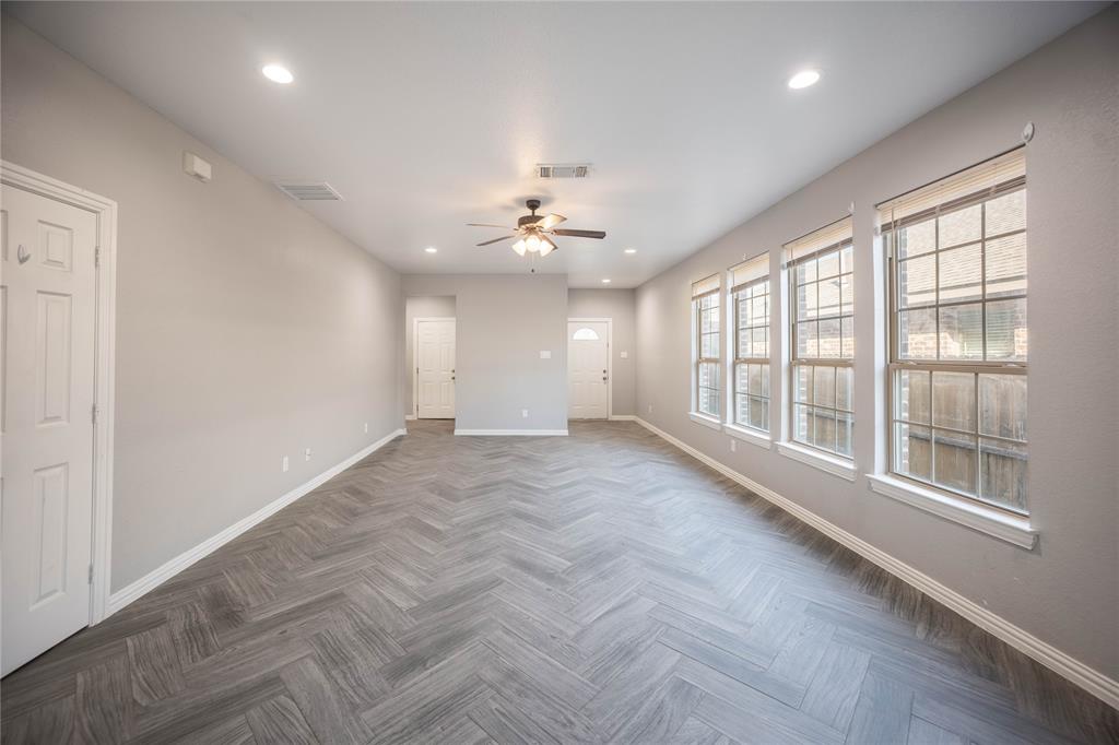 2127 Spikes Street