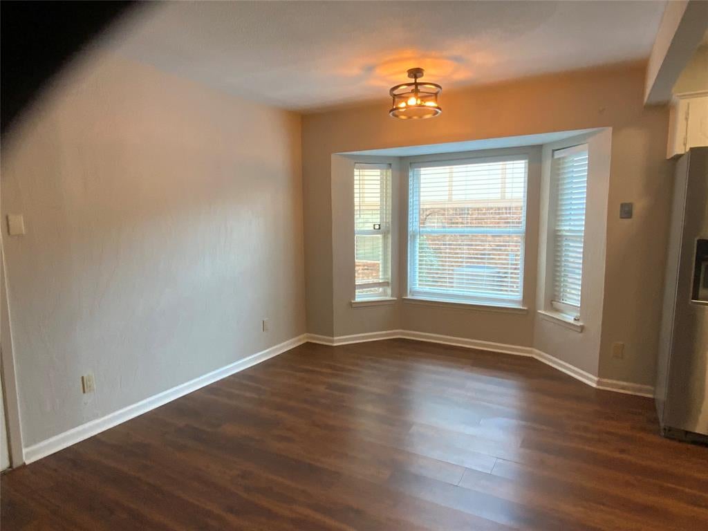 1604 Brookhaven Circle