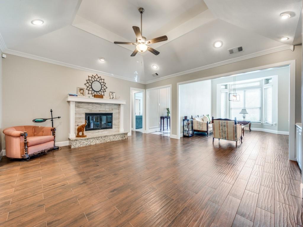7424 Summitview Drive