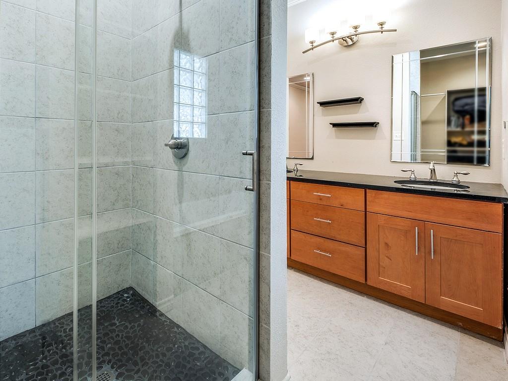 Hollywood - Residential