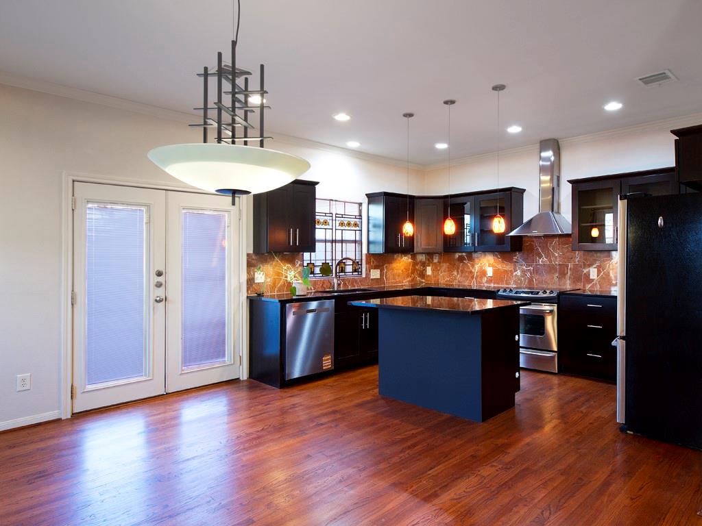 Hollywood - Residential