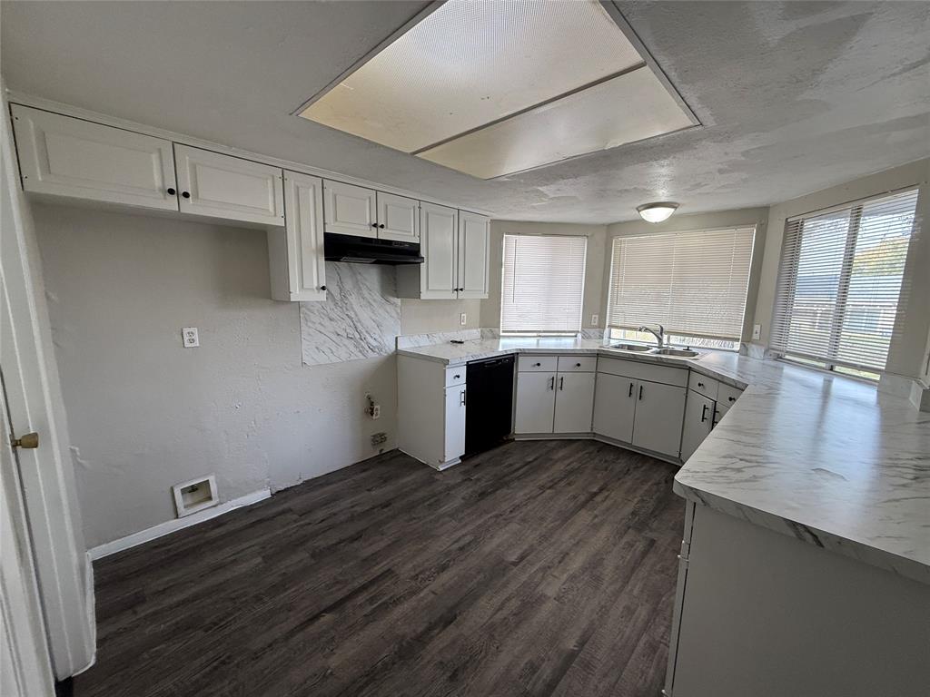 Broadmoor - Residential Lease