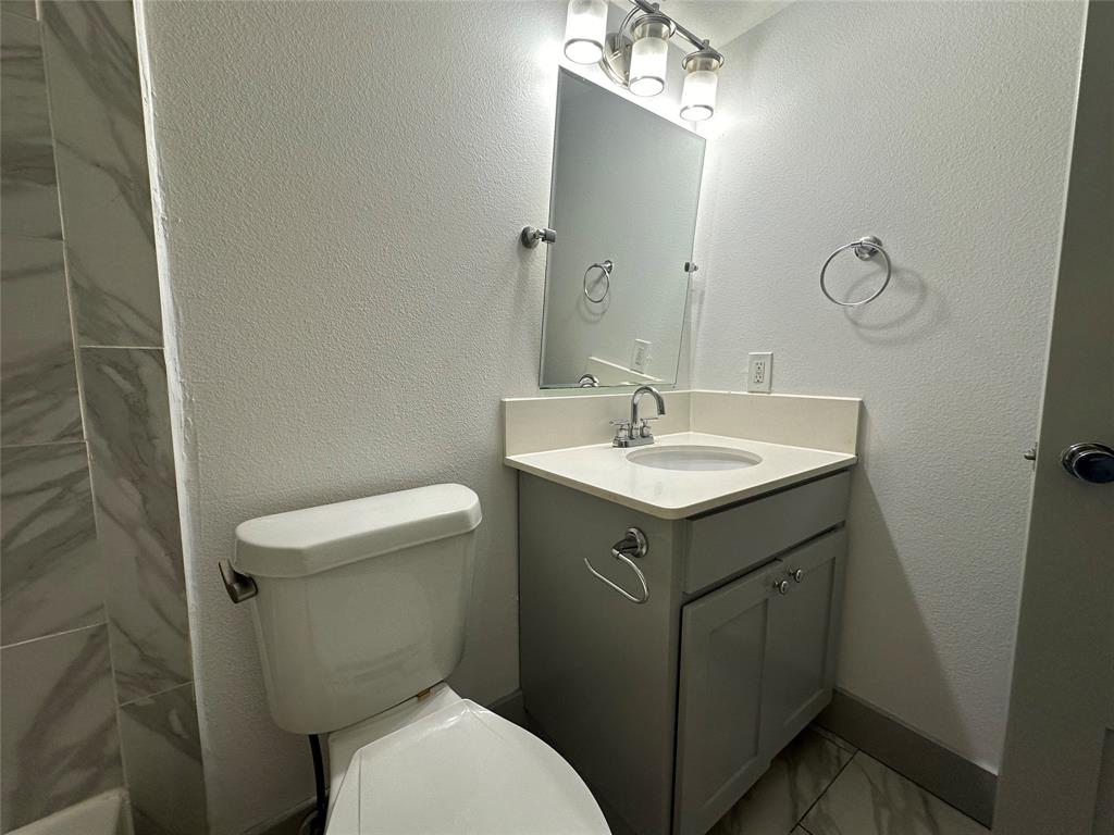 Boxtree Condo - Residential