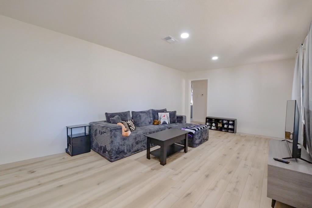 529 Parkside Drive