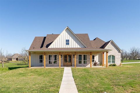 2609 Candlestick Drive Granbury TX 76049