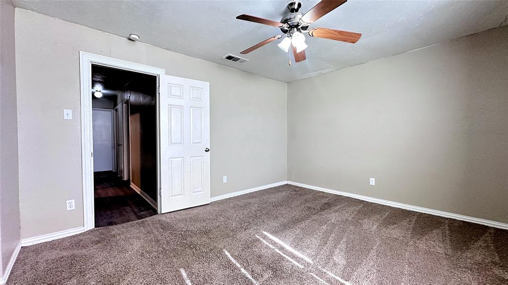 Skyline 04 - Residential Lease