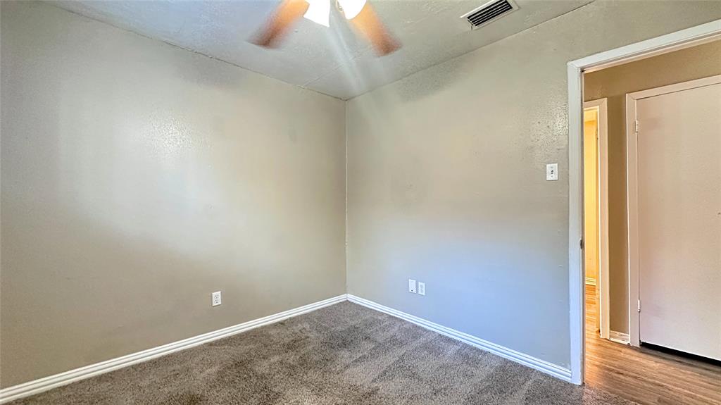 Skyline 04 - Residential Lease