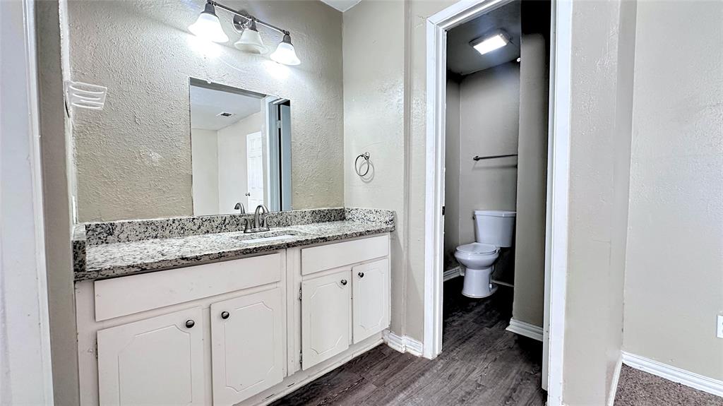 Skyline 04 - Residential Lease