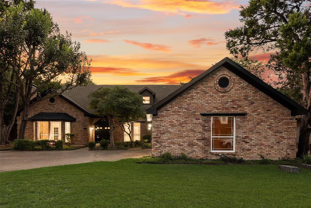 811 Cobblestone Court