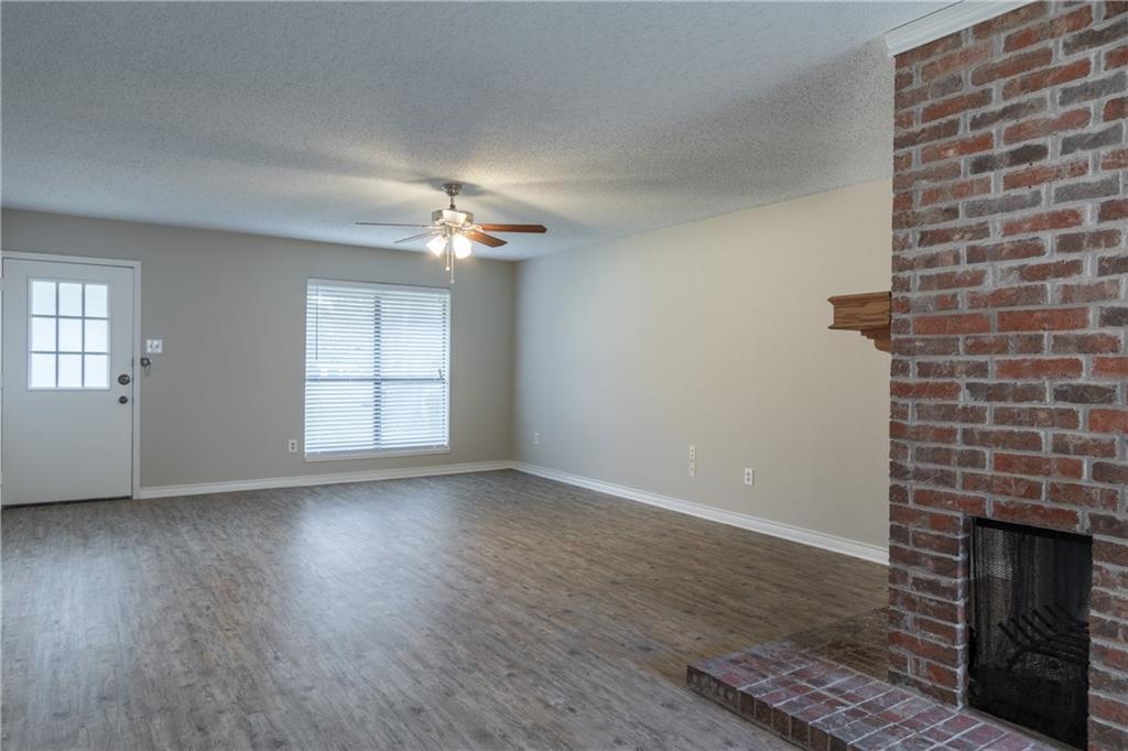 Royal Oaks - Residential Lease