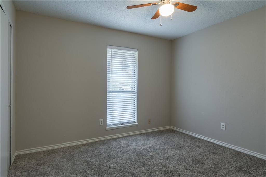 Royal Oaks - Residential Lease