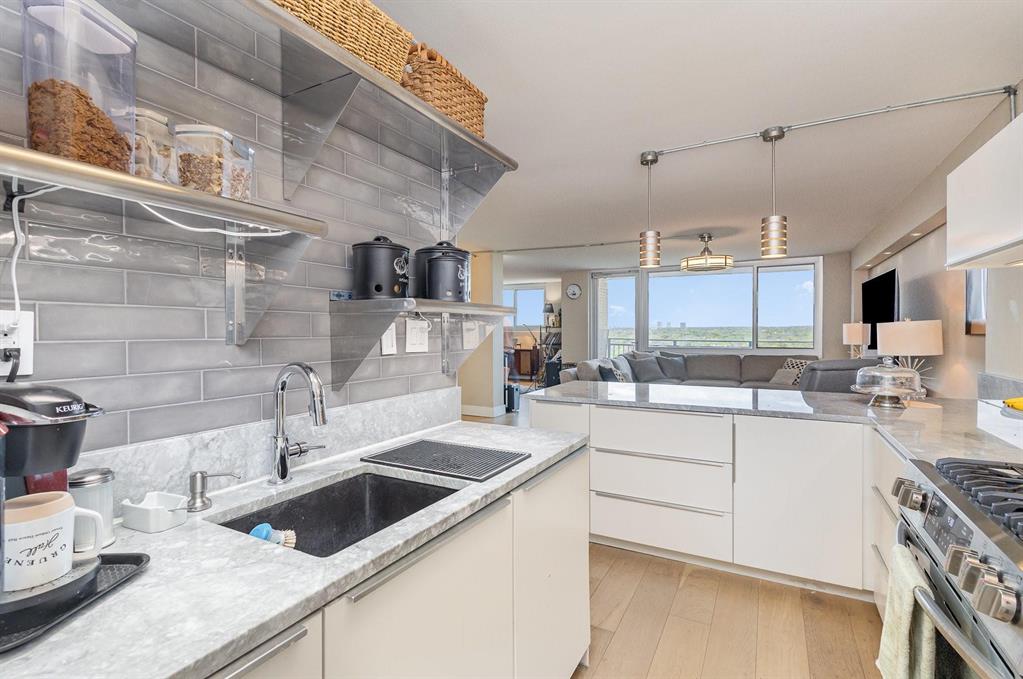 3883 Turtle Creek Boulevard 1615