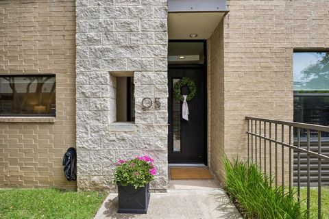 Photo of 4140 Newton Avenue #5, Dallas, TX 75219 (MLS # 21252762)