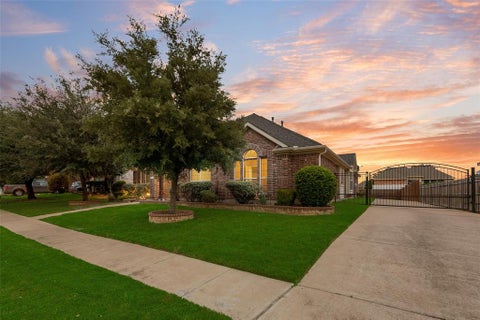 Photo of 5512 Lavaca Road, Grand Prairie, TX 75052 (MLS # 21312675)