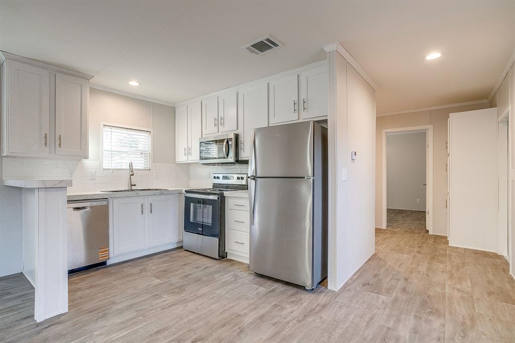 Blue Water Oaks - Residential