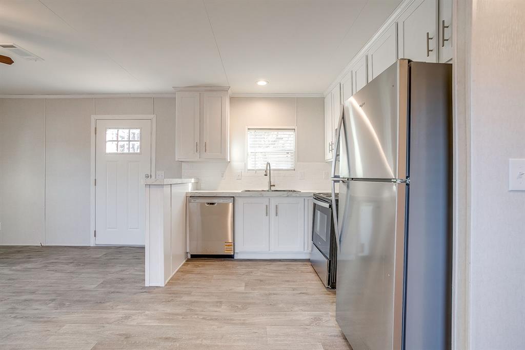 Blue Water Oaks - Residential