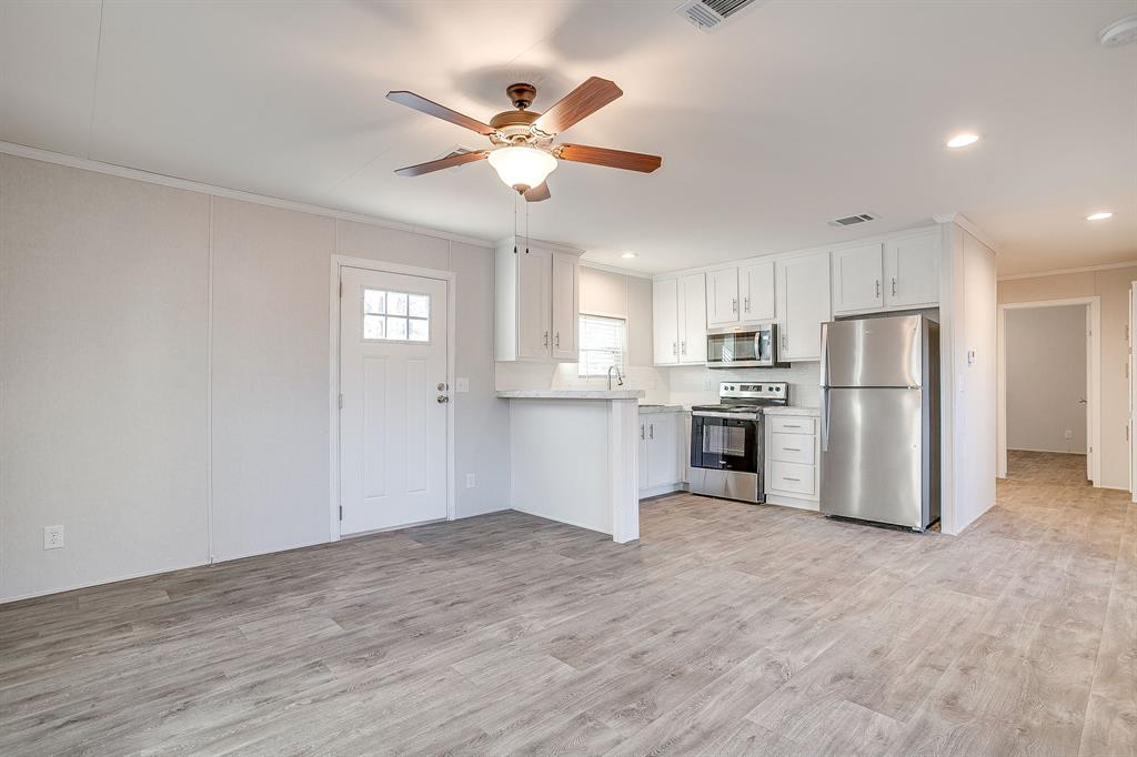 Blue Water Oaks - Residential