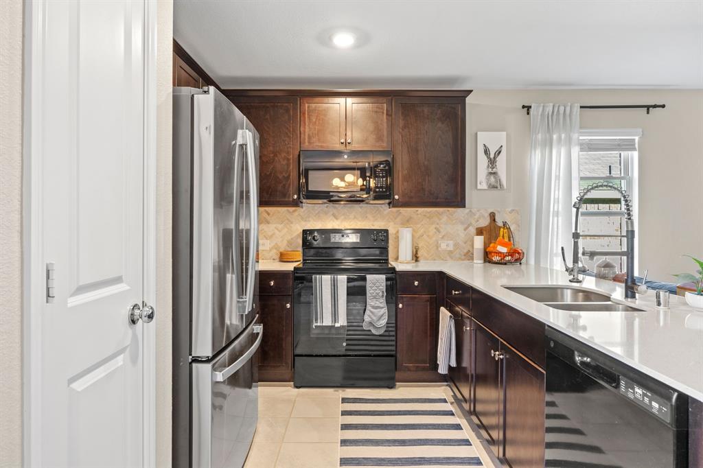 Lakeview Ests Ph 2 - Residential