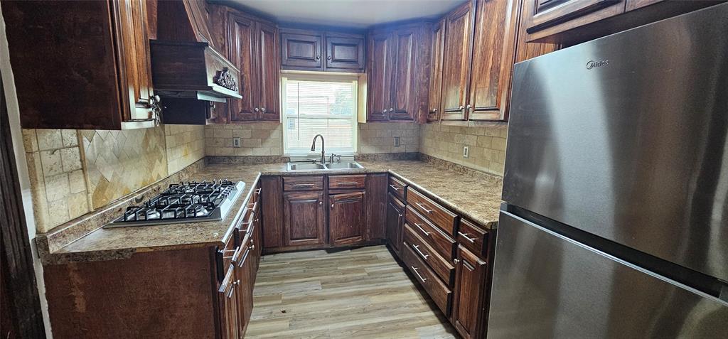 401 E Miller Road