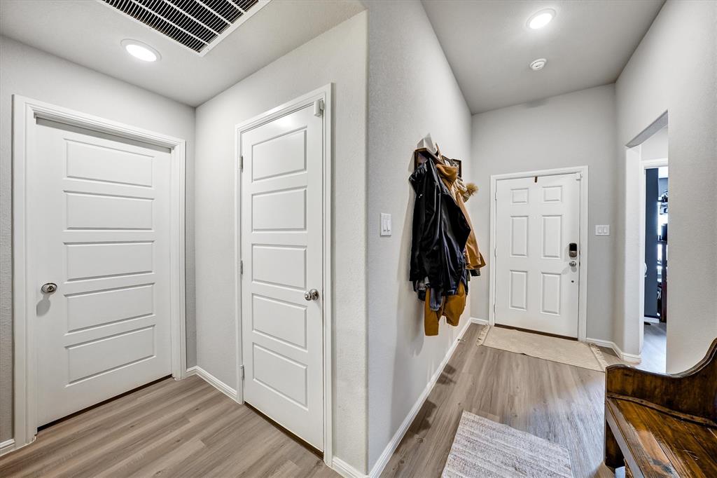 8913 Lantana Meadow Drive