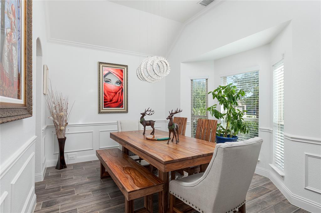 1008 Hummingbird Court