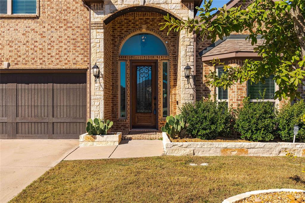 1008 Hummingbird Court